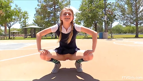 Mas spills and her assot chit astonishingi lang