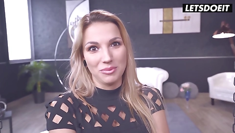 Mas bimbo and her step son's cock