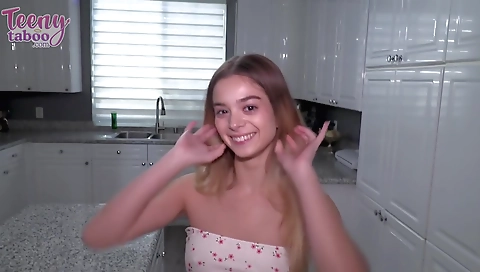 Sexy girl with a sexy body and fucked taunt