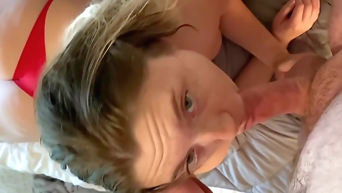 Tigh viaes and cum in the kitchen