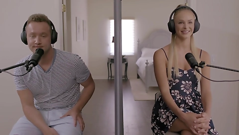 Sexy chick with a big fat ass gets fucked