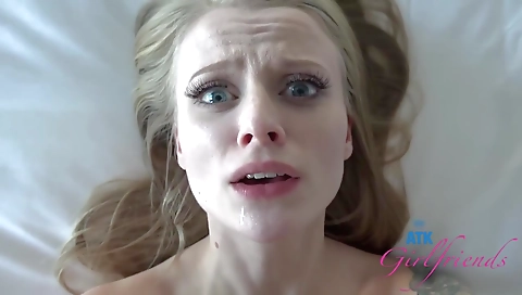 Sexy brunette hair with large compan drapes